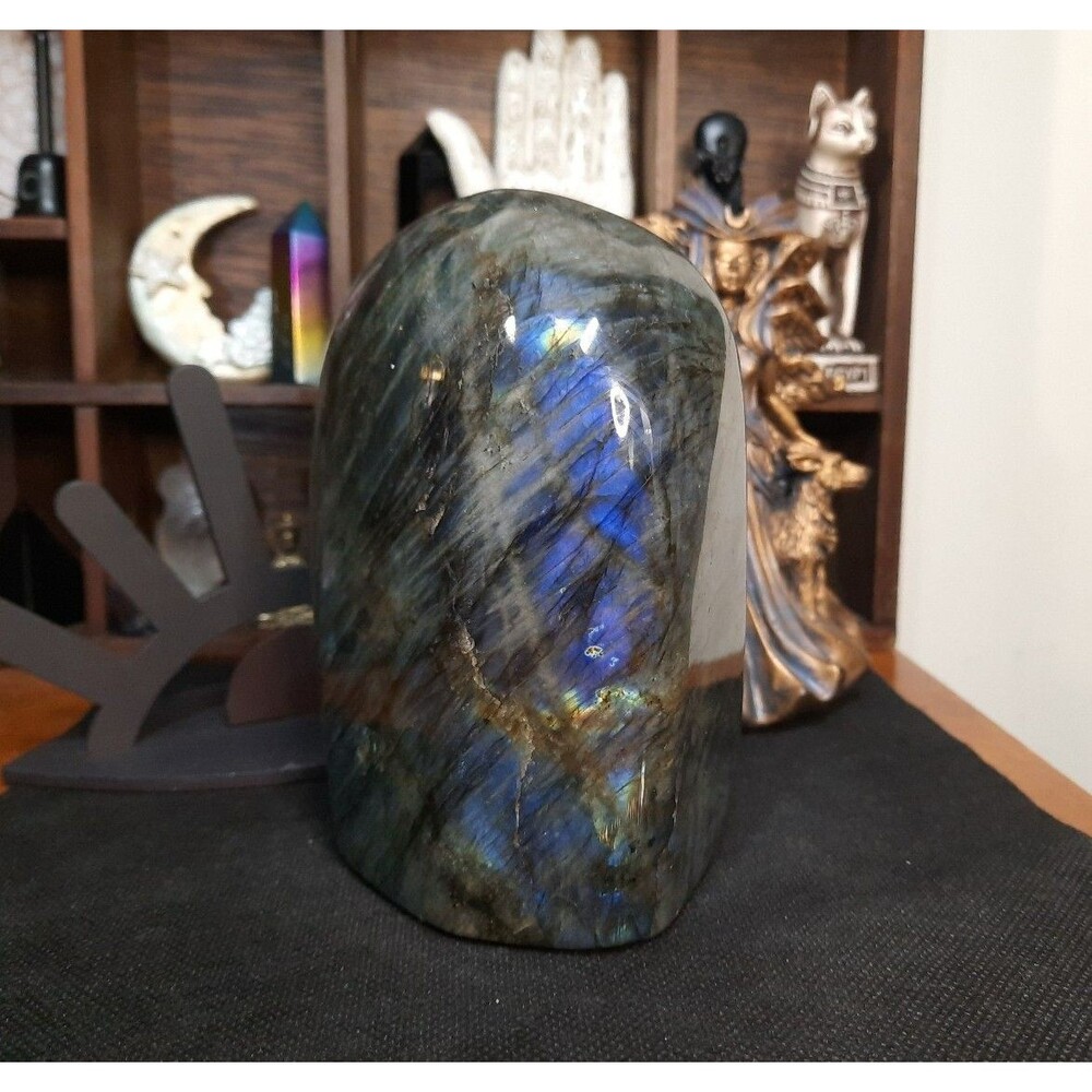 Rainbow Flash Labradorite Quartz Crystal Freeform - Picture 4 of 8